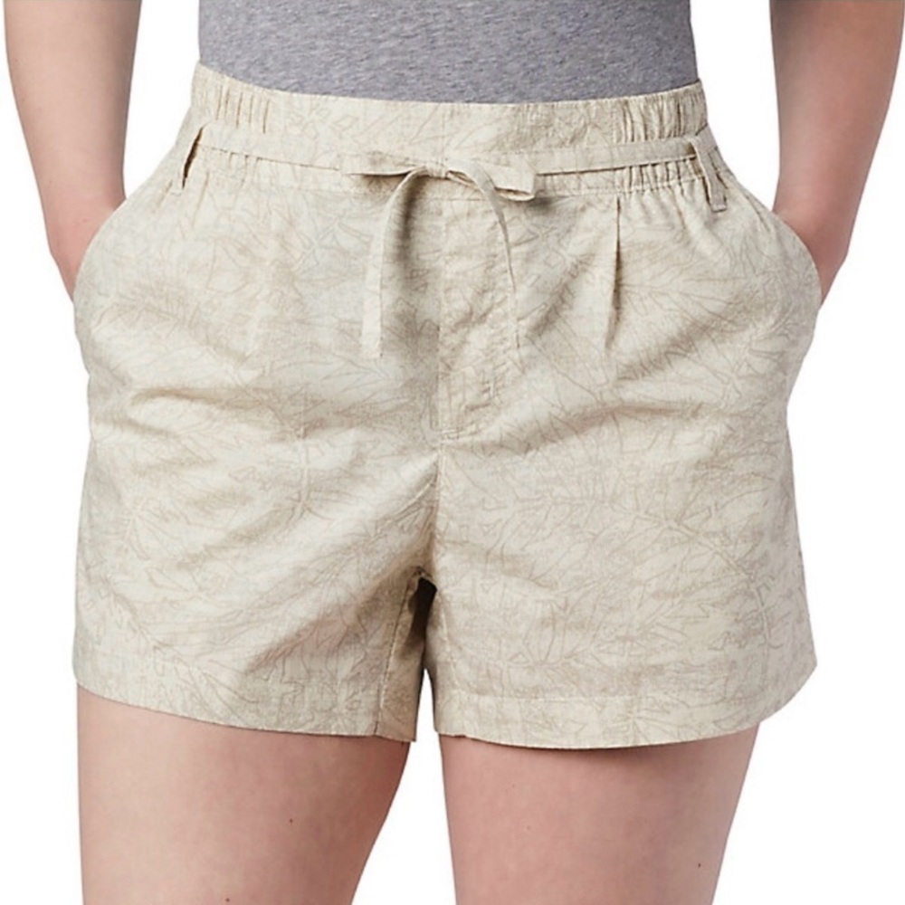 Columbia Summer Chill Womens Shorts Casual Lightweight Outdoor Active Sz L - Picture 1 of 12